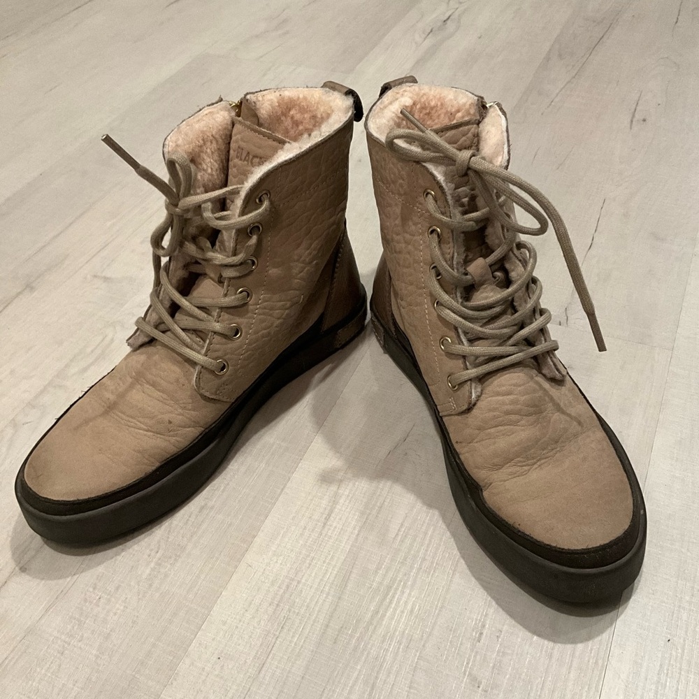 Blackstone CW96 Genuine Shearling Lined Sneaker Boot Size‎ 37 Women’s